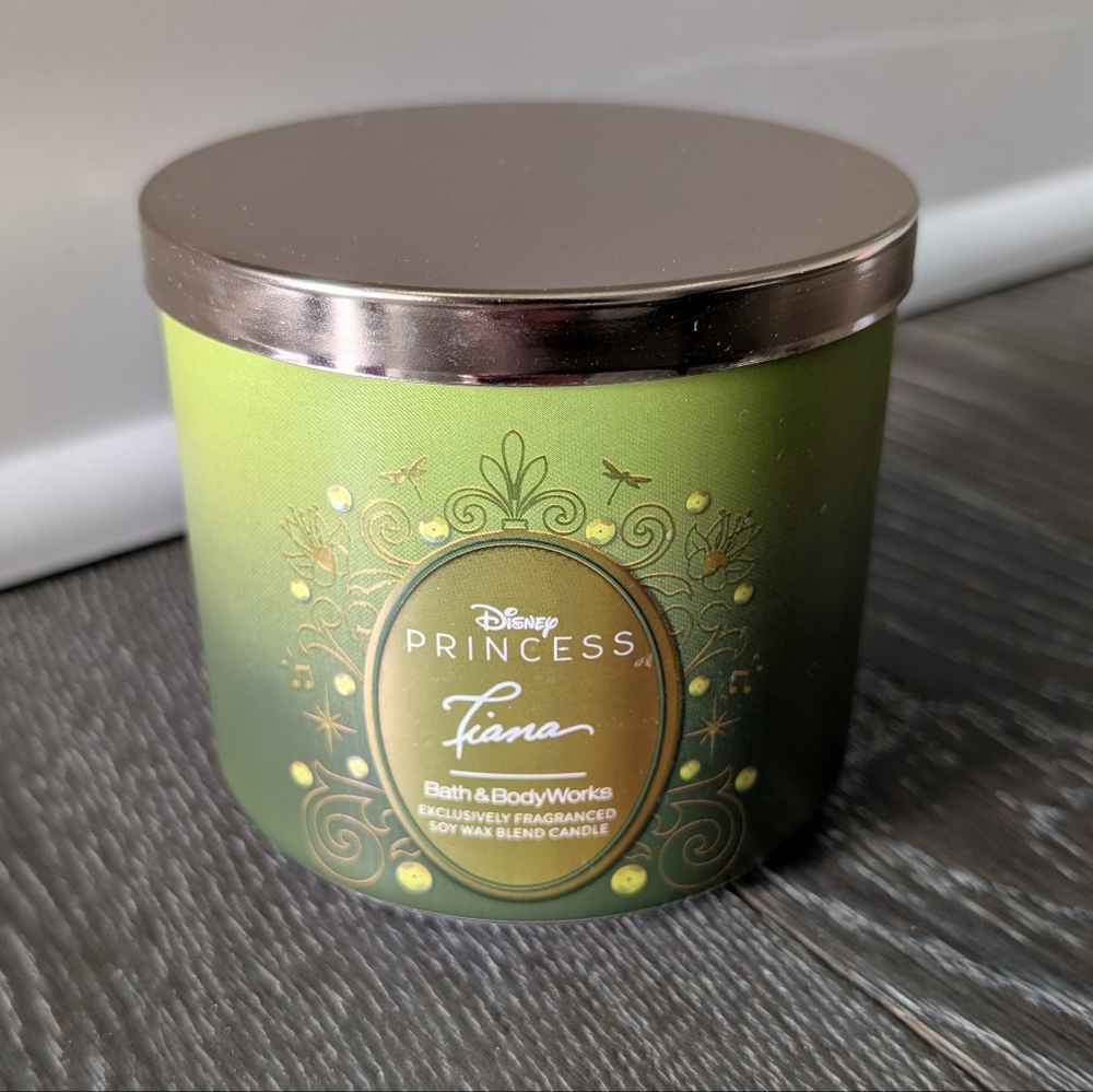 NWT Bath & Body Works Princess Tiana Candle - Picture 1 of 3